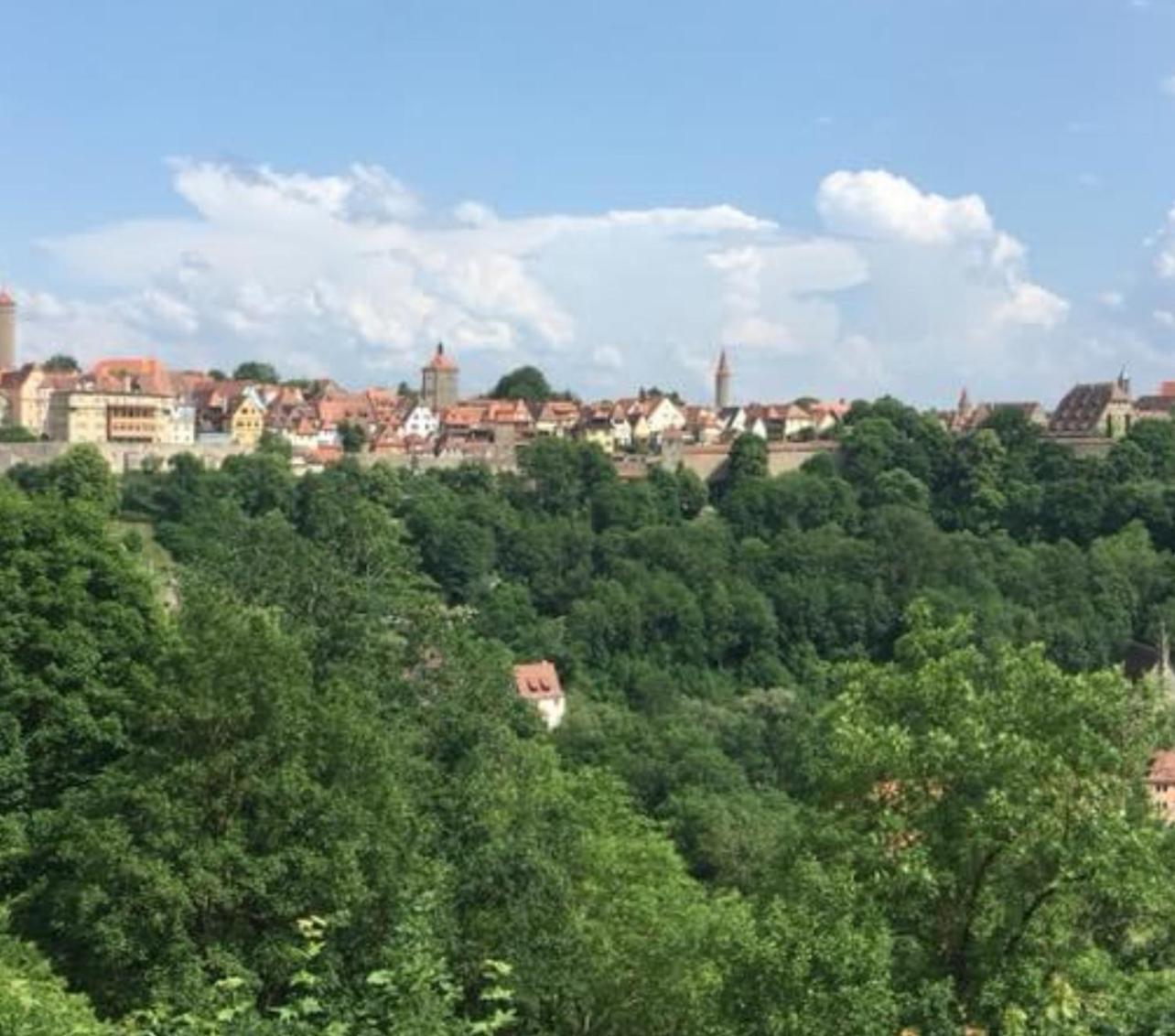 Ferienhaus Kobolzeller Schloesschen A.D.Weinsteige Rothenburg ob der Tauber Extérieur photo